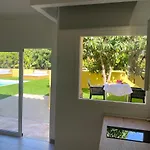 Sunny Carmelito Deluxe Apartment *