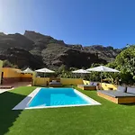 Sunny Carmelito Deluxe Appartement
